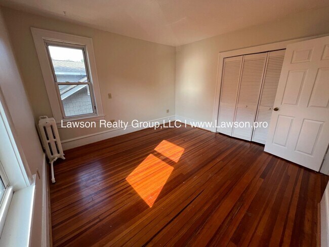 Building Photo - 1625 Westover Ave SW