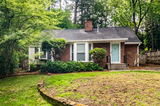 Building Photo - 2291 Strathmore Dr NE