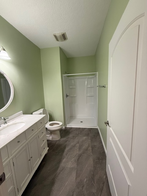 master bath - 7746 Essex Gate Dr S