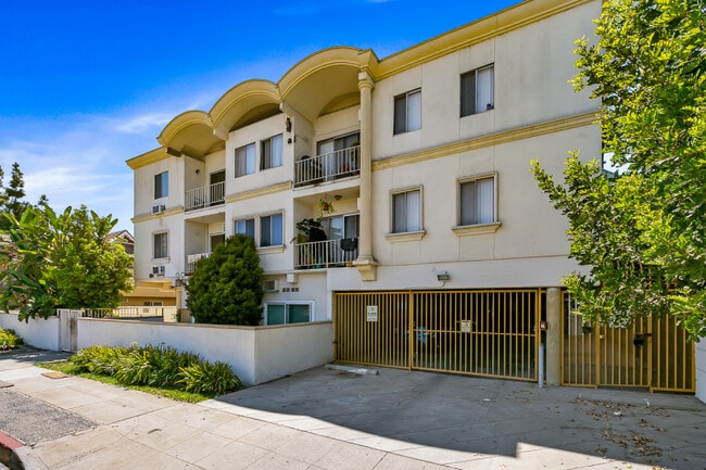 Building Photo - 1417 S Atlantic Blvd