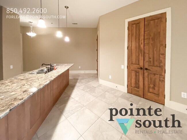 Building Photo - $500 OFF First Full Month's Rent!