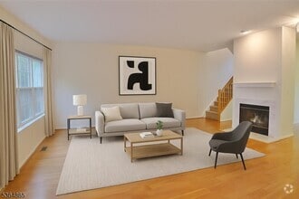 Building Photo - 1310 Grandview Ct