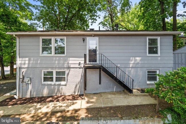 Building Photo - 1606 Opus Ave