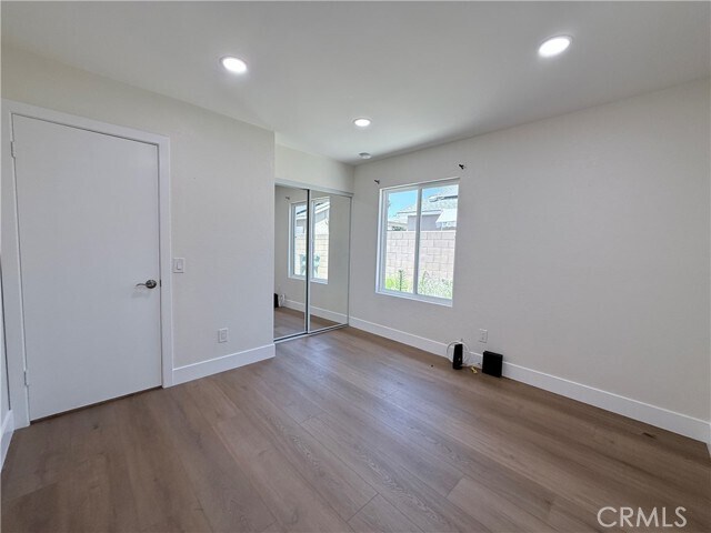 Building Photo - 12650 Cypress Ave
