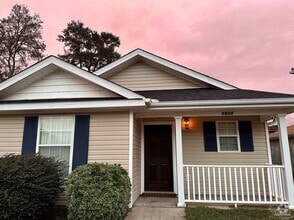 Building Photo - 5934 Bilek Dr