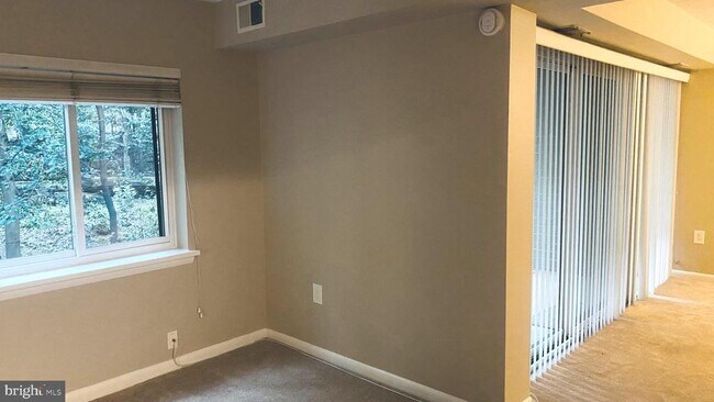 Building Photo - 11723 Karbon Hill Ct