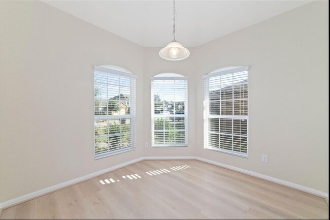 Building Photo - 15011 Calico Heights Ln