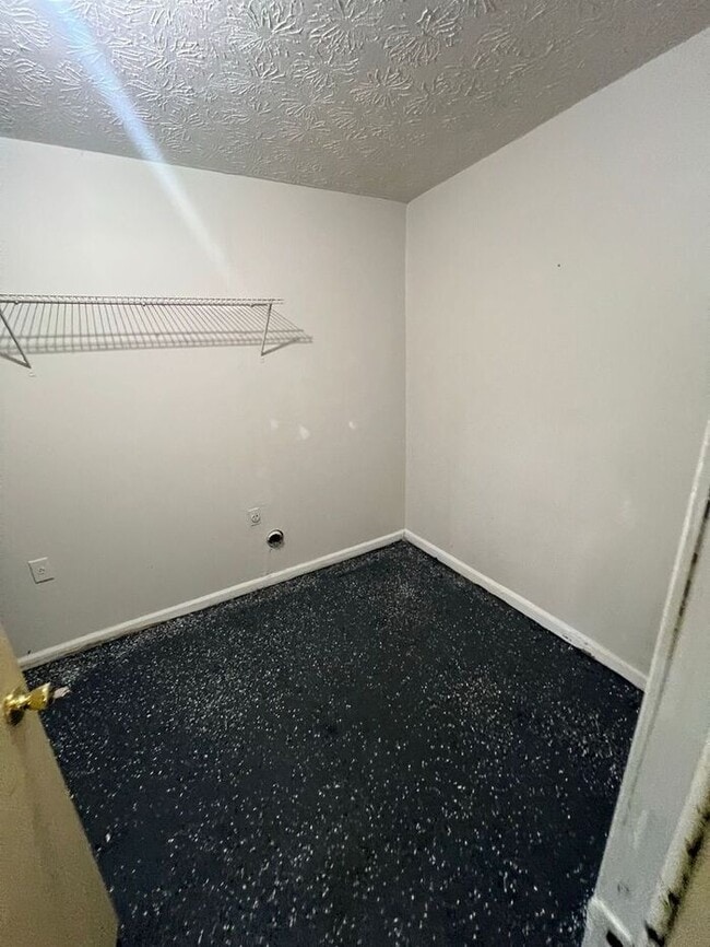 Building Photo - !!!WARNING: AVOID SCAMS CONFIRM RENTAL AT ...