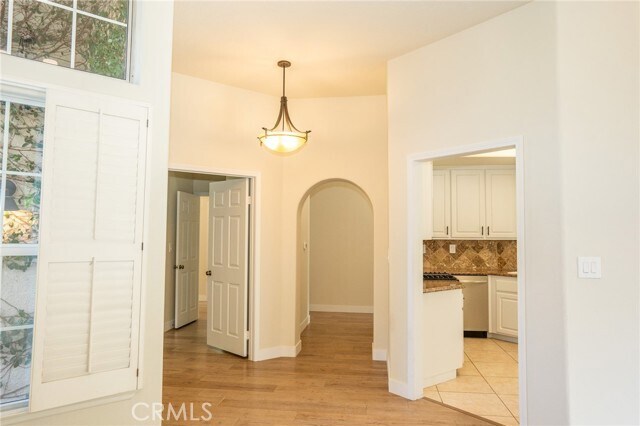 Building Photo - 26604 Marigold Ct