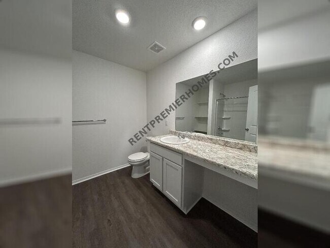 Building Photo - 45 Kinley Ln