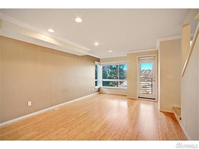 Building Photo - 2042 14th Ave W