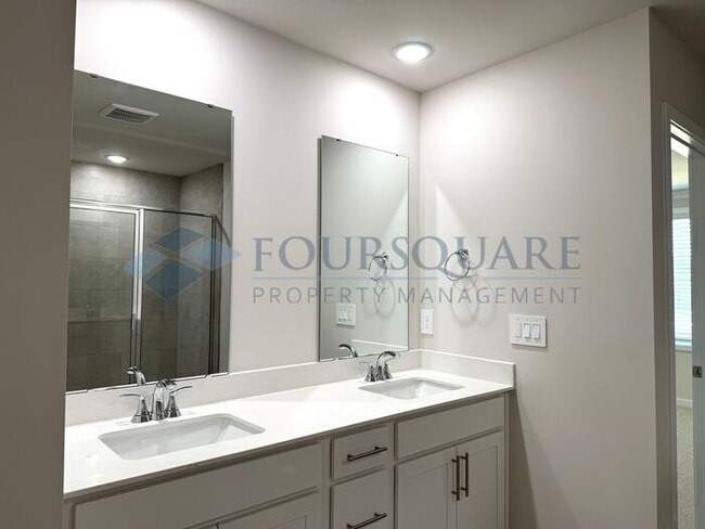Building Photo - Beautiful new construction home in Wendell, ideally located just minutes from Downtown Wendell, W...
