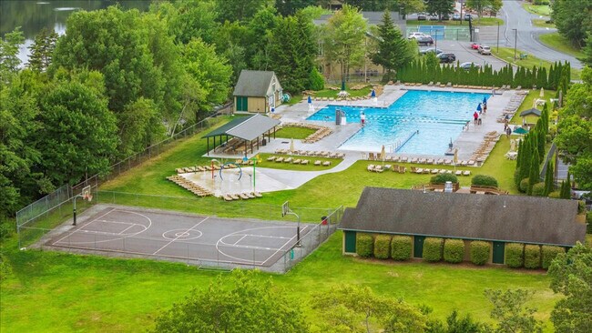 Building Photo - 157 Seminole Trail