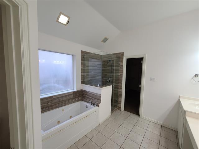 Building Photo - 622 Manchester Dr