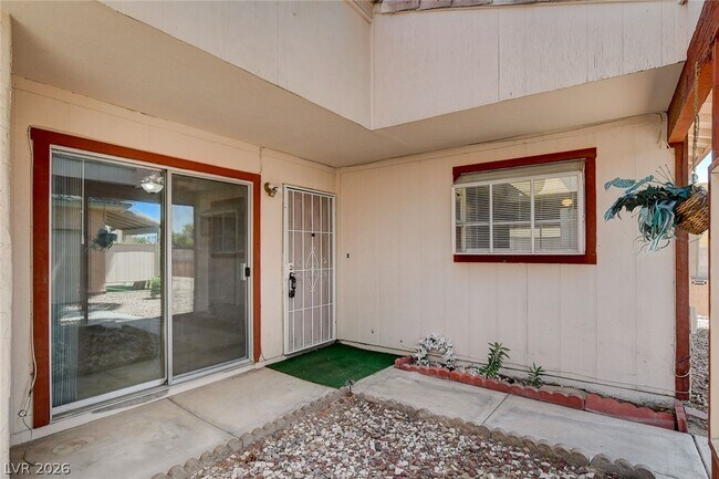 Building Photo - 401 N Lamb Blvd