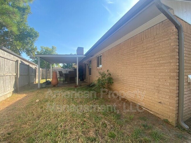 Building Photo - 2519 S 108th E Ave
