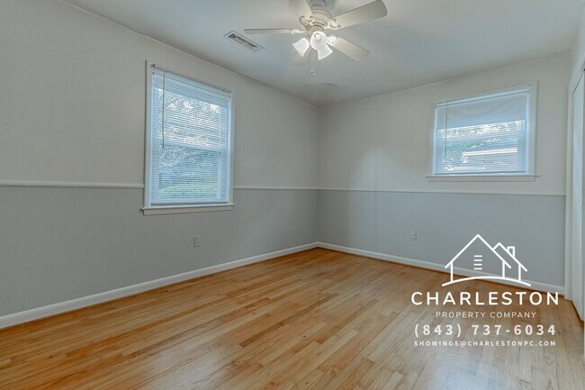 Building Photo - 1452 Birthright St