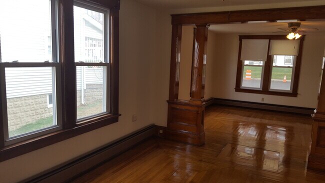 Dining Room - 59 Park Ave