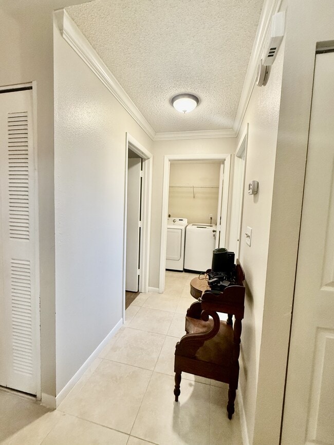 Building Photo - 1271 Powderpuff Dr