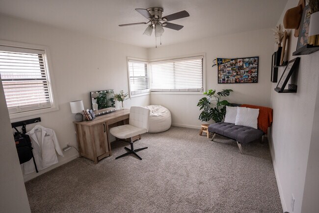 Building Photo - 1559 Parr St