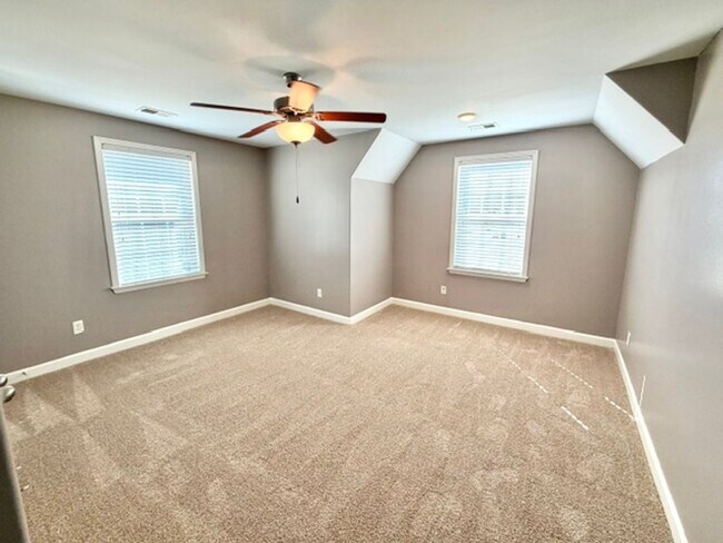 Building Photo - 4426 Davall Cir