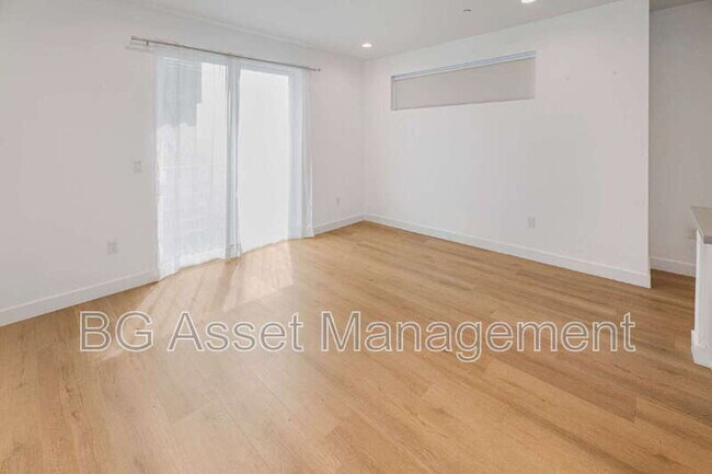 Building Photo - 3909 Wattling St