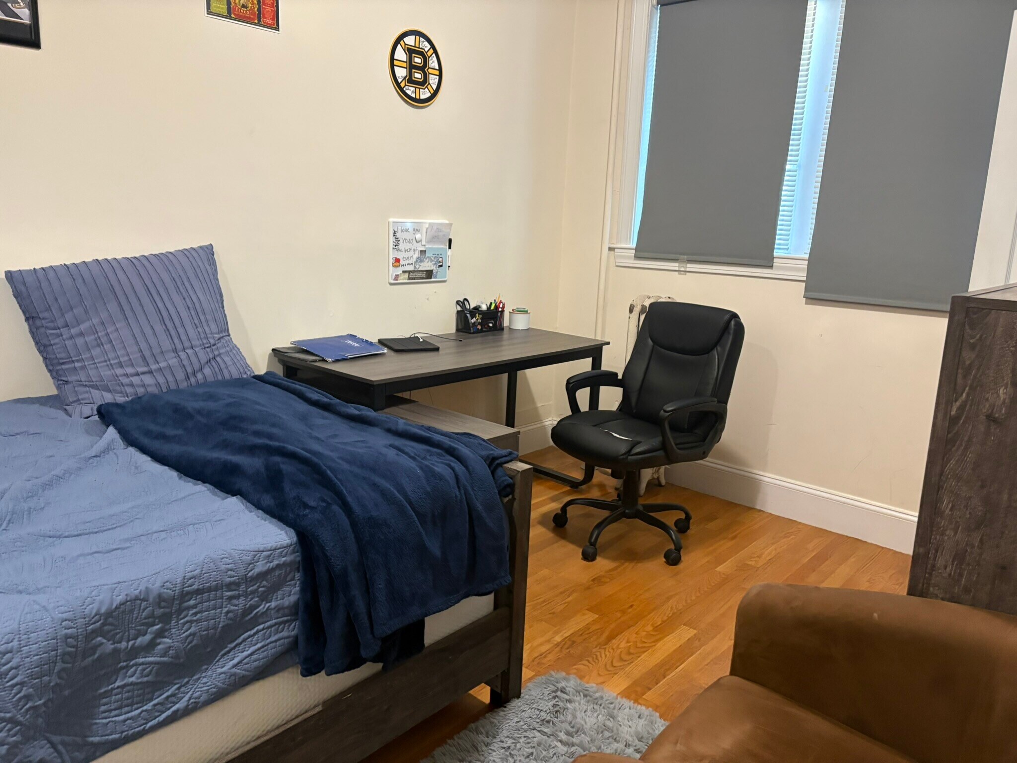 Building Photo - 56 Egmont St