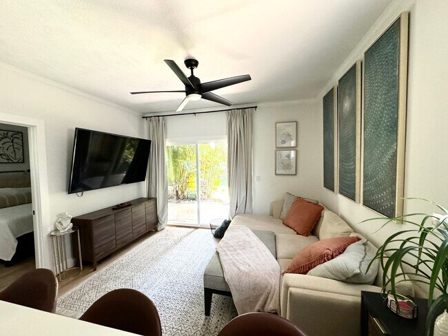 Building Photo - Beautiful 2 bed 1 bath Pohailani Condo