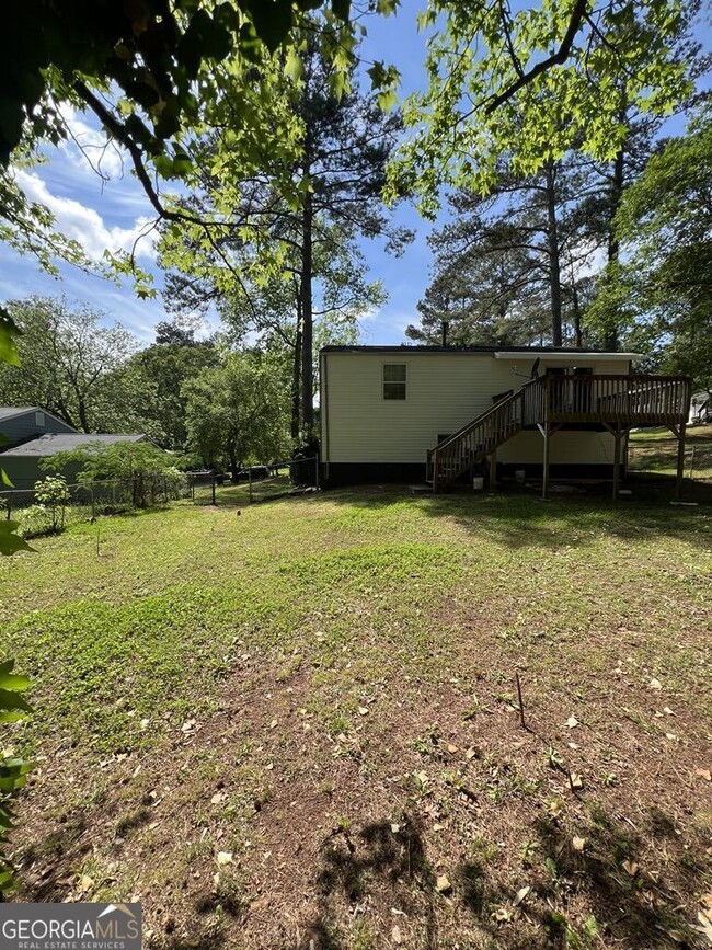 Building Photo - 7600 Suwannee Ct