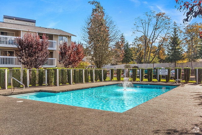 Seasonal Pool