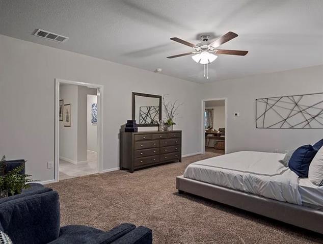 Building Photo - 620 W 1st St