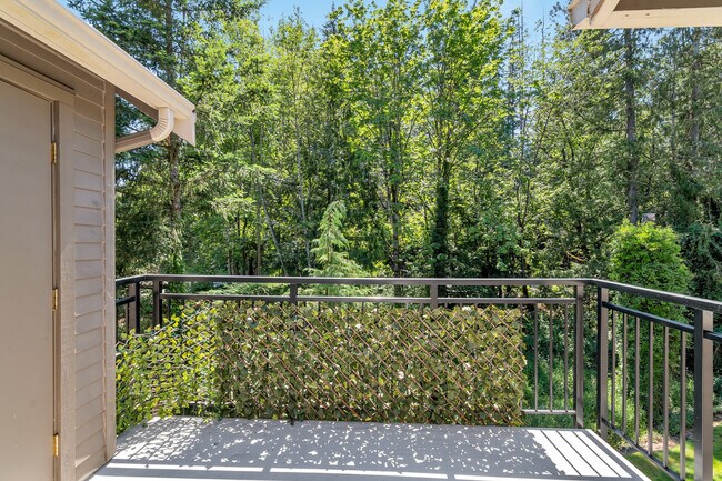 Balcony - 19404 Bothell Way NE