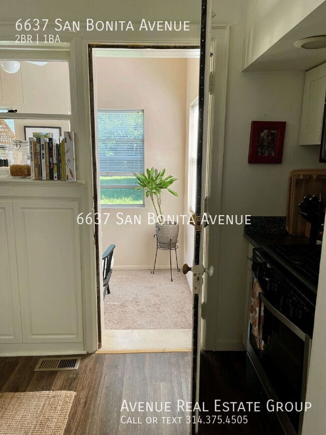 Building Photo - 6637 San Bonita Ave