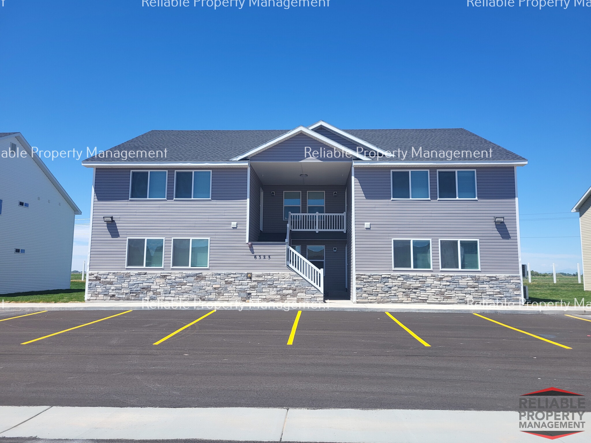 Building Photo - 6325 N Silver Fox Rd