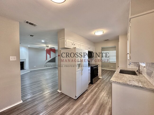 Building Photo - Edinburgh 4510/4512