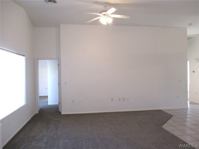 Building Photo - 3780 Coyote Ct