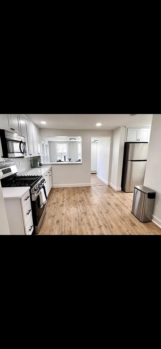 Building Photo - 14 Albert Ave