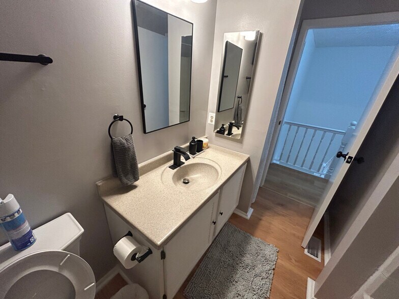 Building Photo - 19231 Misty Meadow Terrace