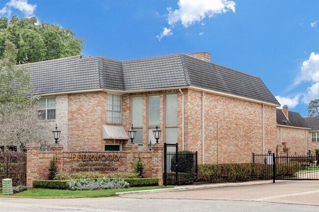Building Photo - 2238 S Piney Point Rd