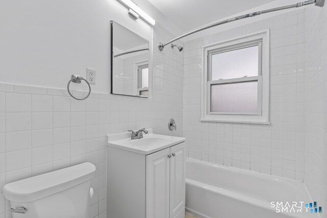 Building Photo - 14 Hamilton Ct