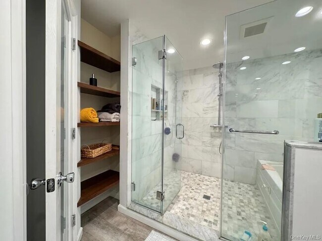 Building Photo - 103 Sunflower Ridge Rd