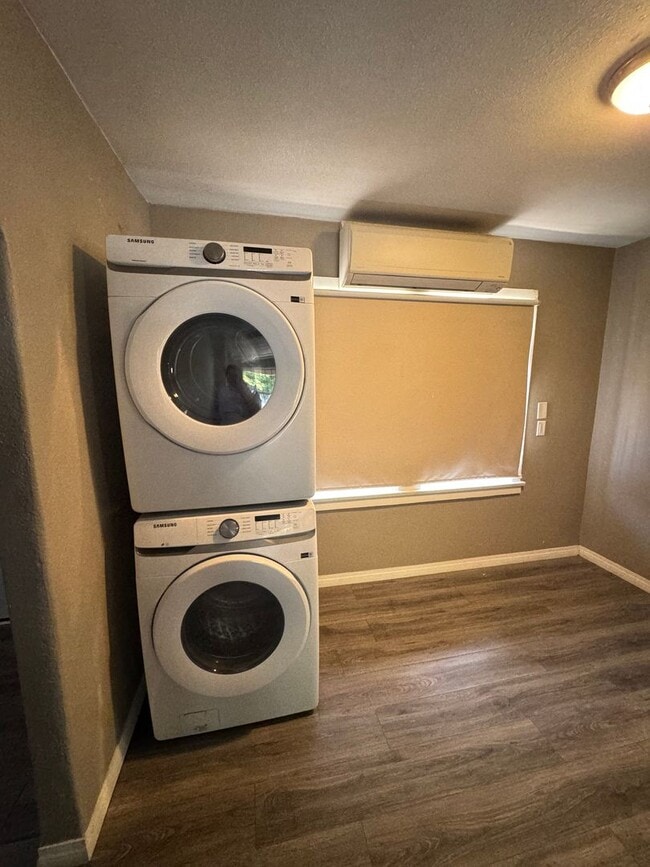 Building Photo - ***New Rental Home***