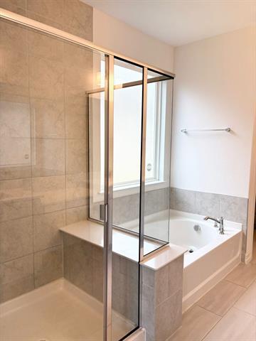 Building Photo - 1527 Overlook Ct