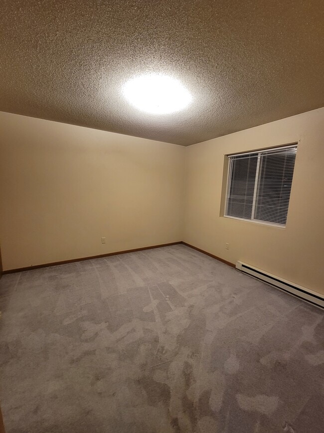 Building Photo - 8th & 8th Apartments