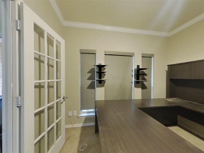 Building Photo - 28906 Hidden Cove Dr