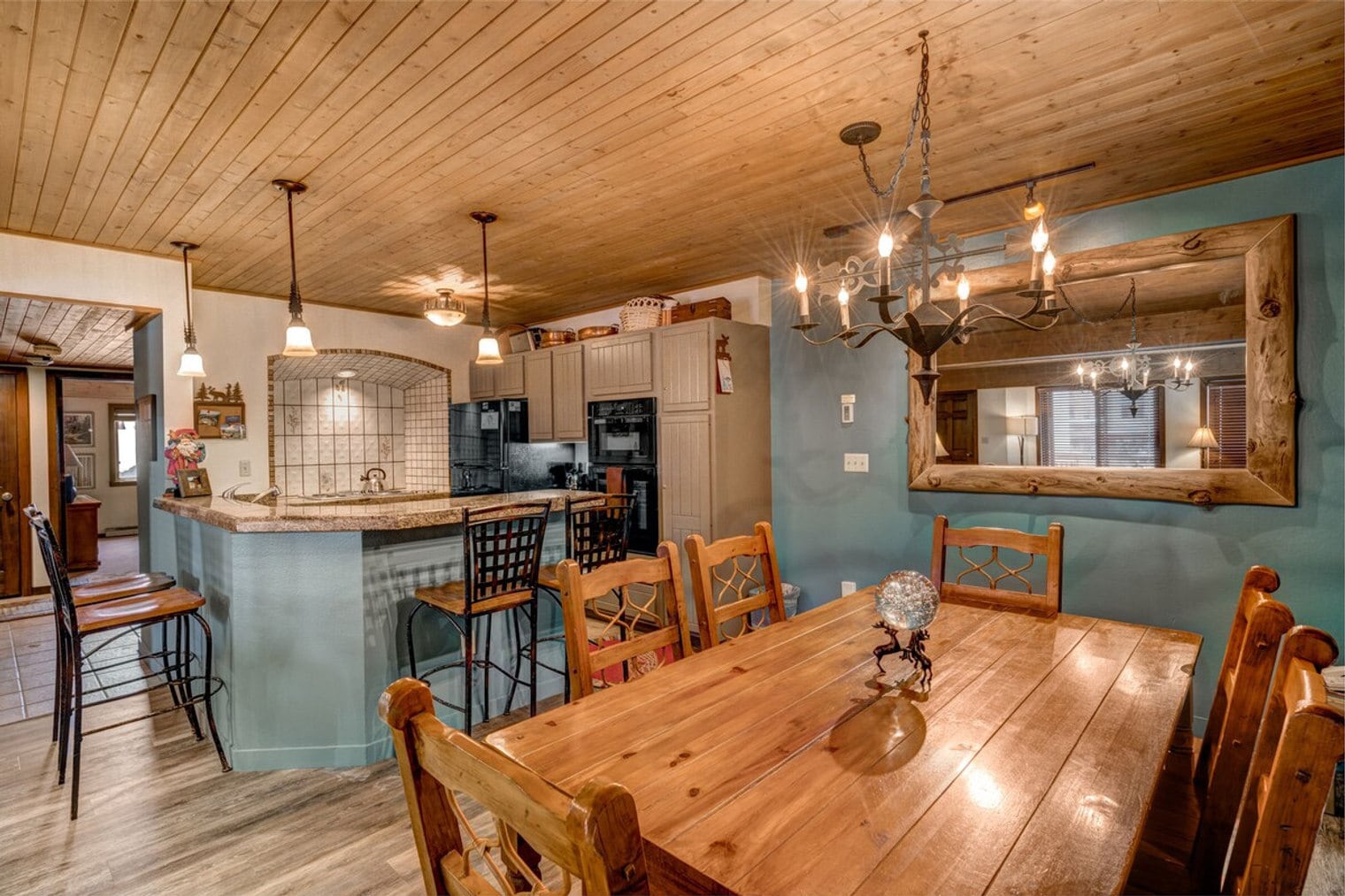 Building Photo - 2286 Apres Ski Way