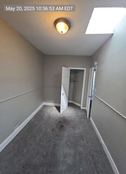 Building Photo - 3208 W Belvedere Ave