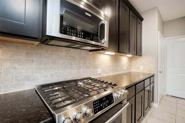 Building Photo - 1826 Ryon Falls Dr