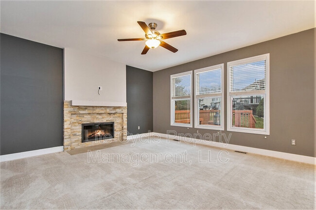 Building Photo - 1257 Apple Creek Dr SE