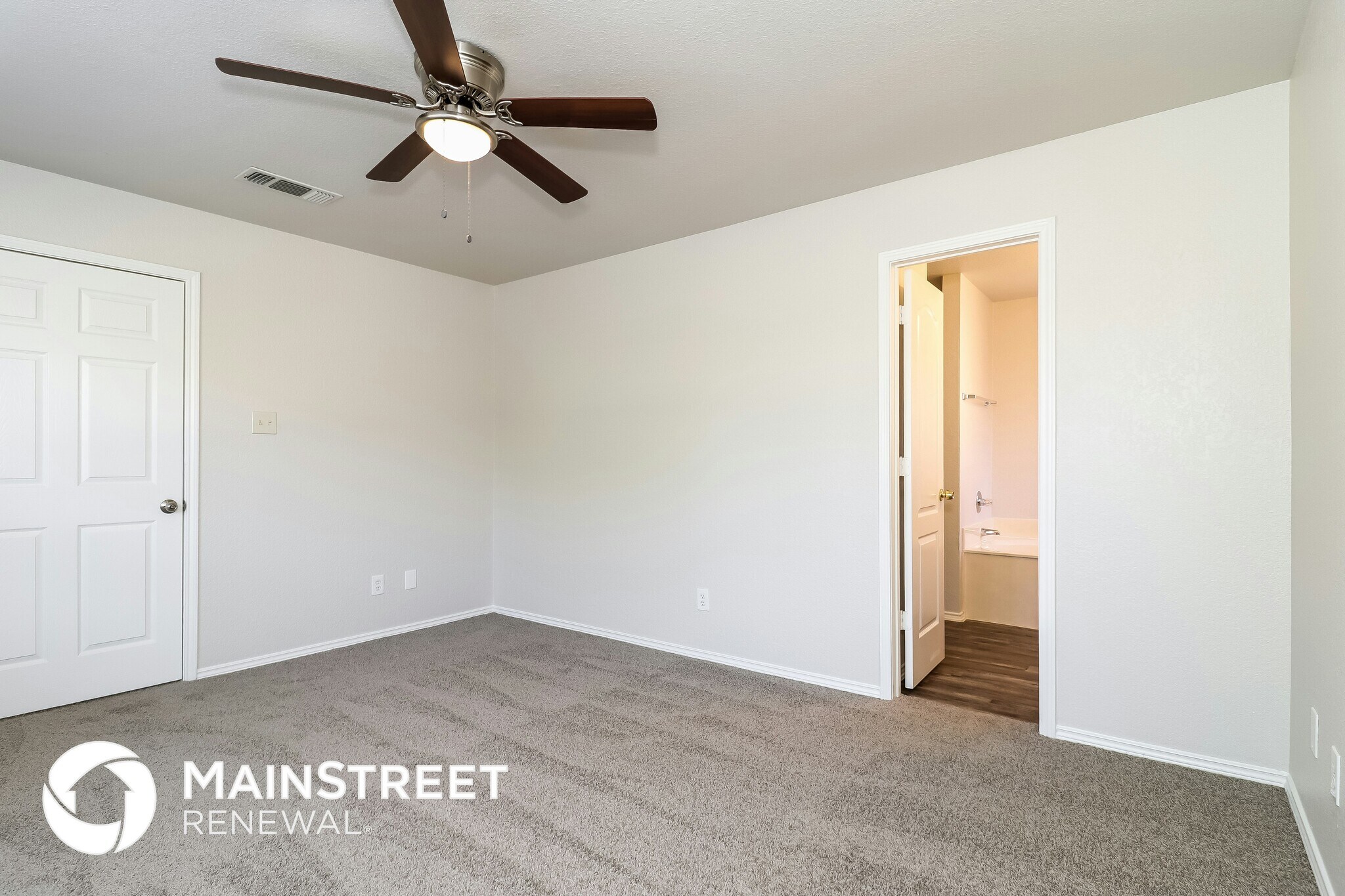 Building Photo - 408 Sugar Mill Dr